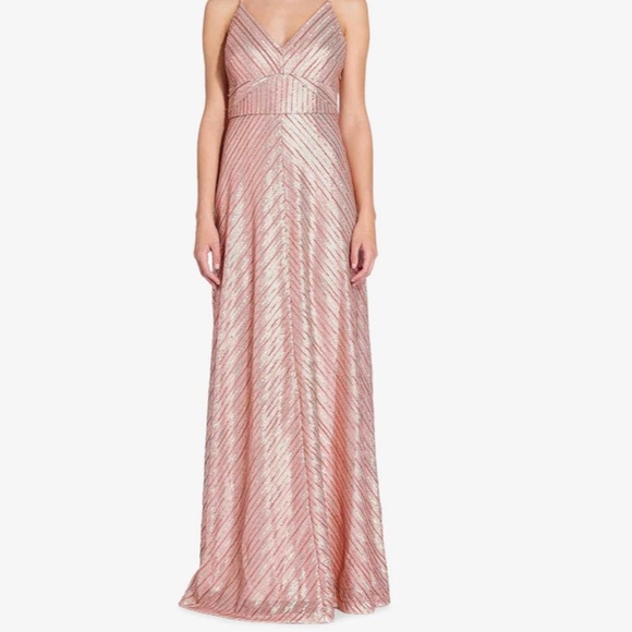 ✨NWOT✨ FLORENCE SEQUIN CHEVRON DRESS IN ROSE GOLD - Picture 5 of 5